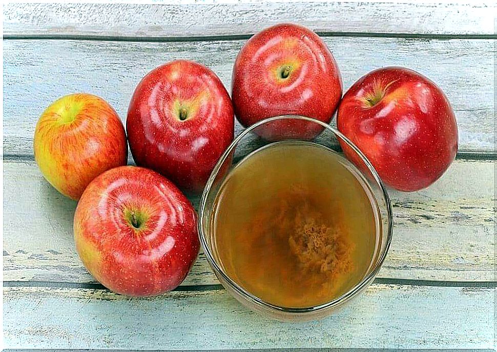 Apple vinegar.