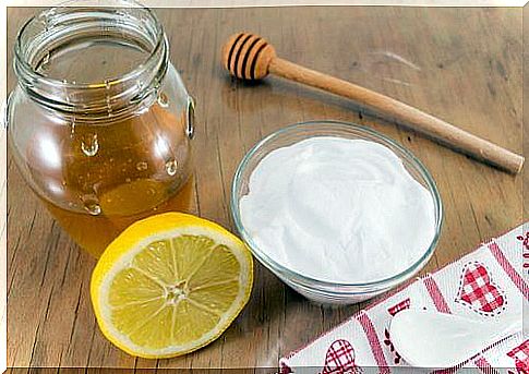 Home remedy baking soda lemon