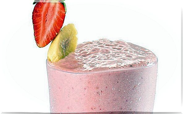 3 #: Banana-strawberry-juice-cocktails.jpg