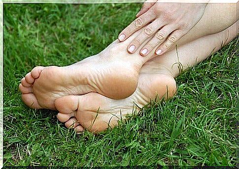 Home remedies for cracked heels