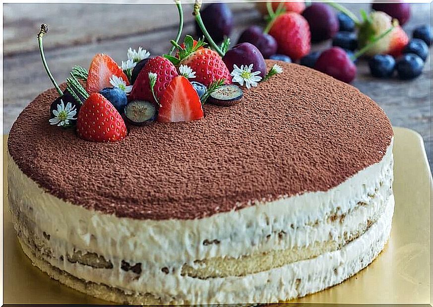 Italian fruit tiramisu