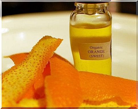 orange oil for onychomycosis