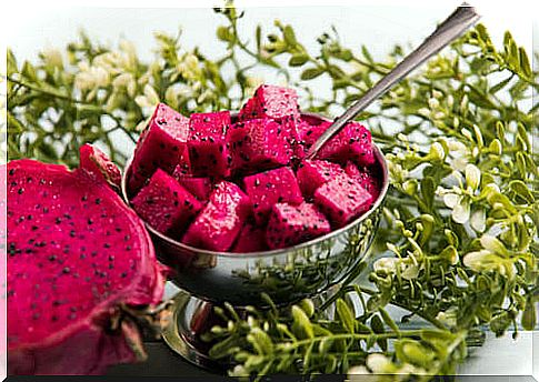 Sliced ​​pitaya